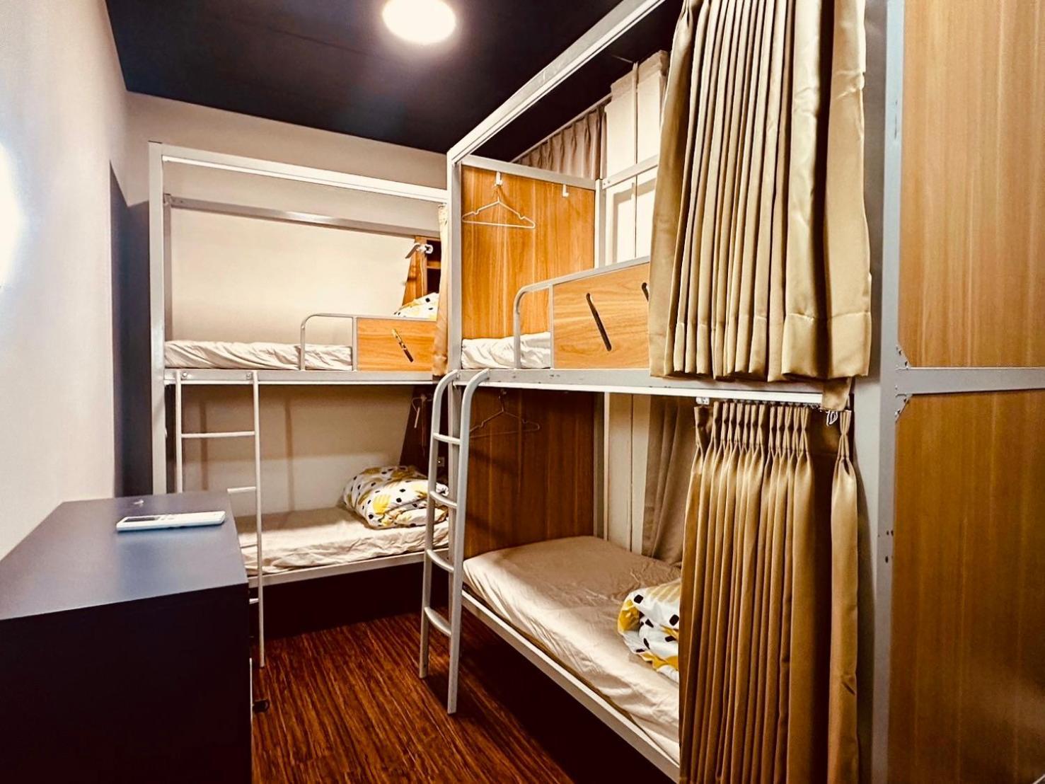Like Hostel & Bar Lounge Kaohsiung Luaran gambar
